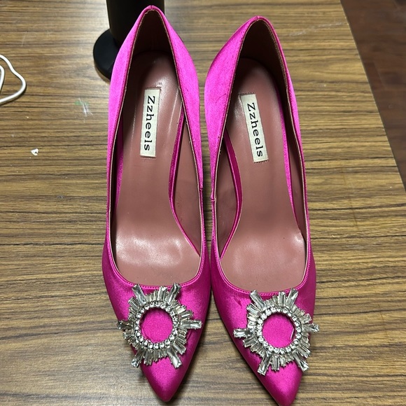 ‼️$10 - Zzheels Women's Triangle Heel Pumps Pointed Toe Size 10 Fuchsia Pink - Picture 9 of 10